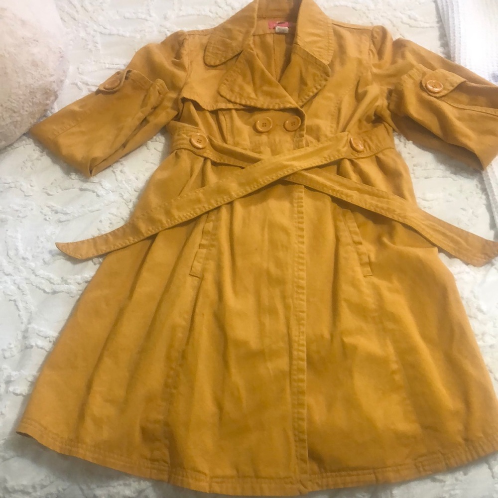Trench coat